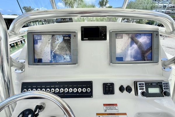 30ft Edgewater Yacht For Sale
