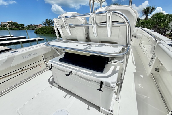 30ft Edgewater Yacht For Sale