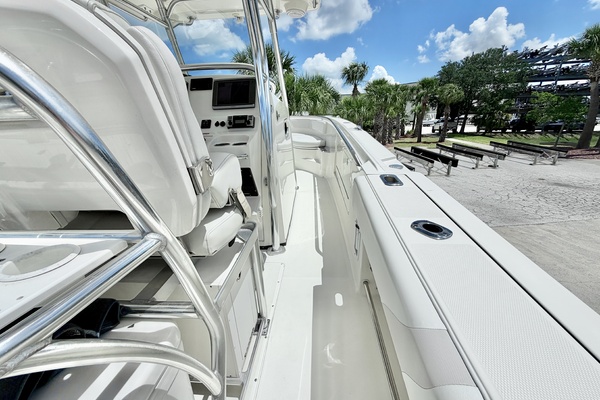 30ft Edgewater Yacht For Sale
