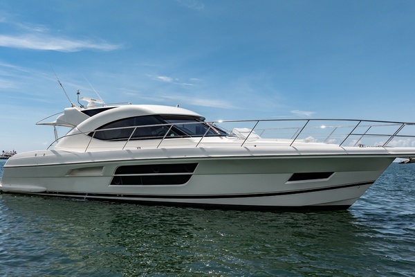 55ft Riviera Yacht For Sale