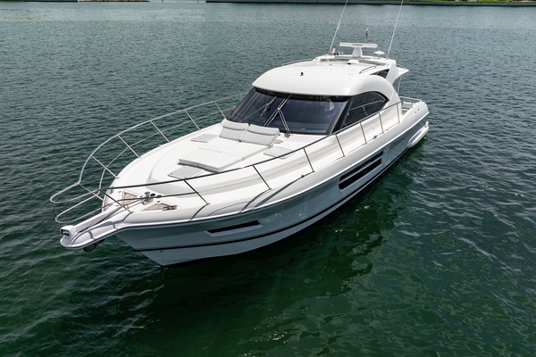 55ft Riviera Yacht For Sale