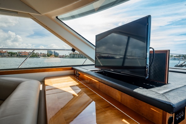 55ft Riviera Yacht For Sale