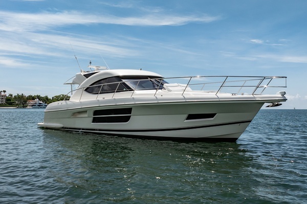 2016 Riviera 55