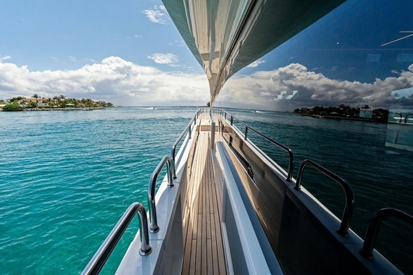 2026 Sunseeker 86