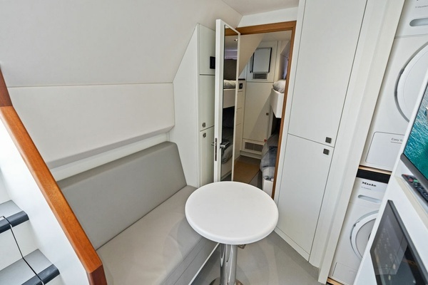 2026 Sunseeker 86