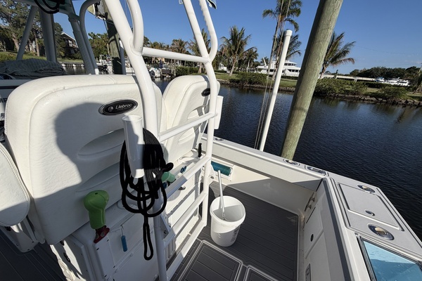 26ft Regulator Yacht For Sale