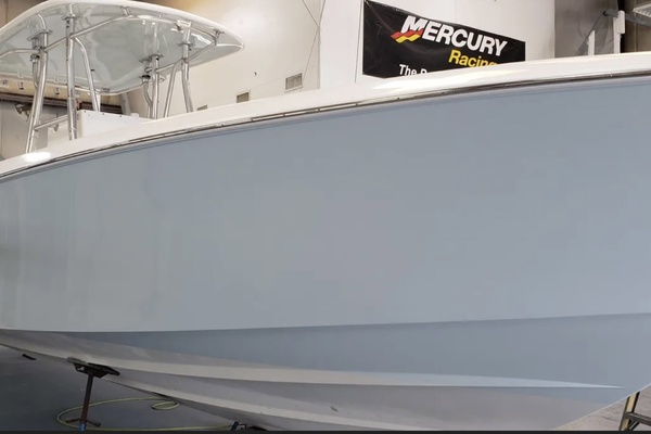 33ft Contender Yacht For Sale