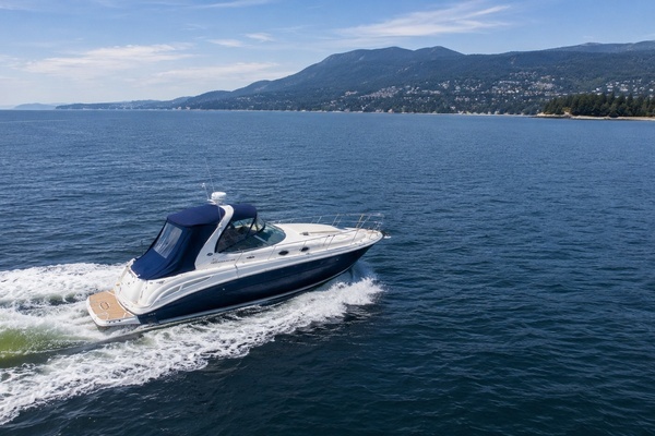 39-ft-Sea Ray-2004-360 Sundancer- Vancouver  Canada  yacht for sale