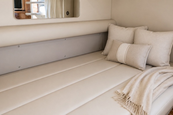 39ft Sea Ray Yacht For Sale