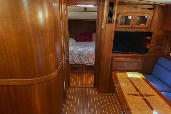 38ft Sabre Yacht For Sale
