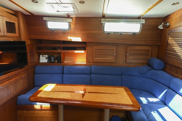 38ft Sabre Yacht For Sale