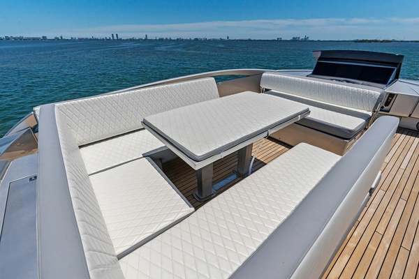 Cersei 92ft Pershing Yacht For Sale