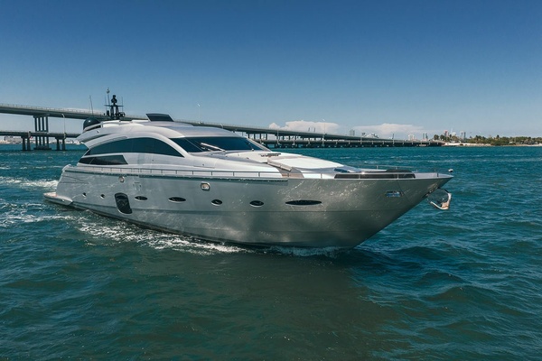 Cersei 92ft Pershing Yacht For Sale