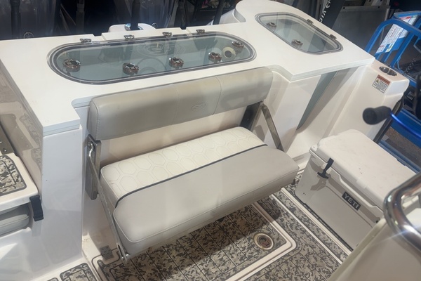 28ft Sea Fox Yacht For Sale