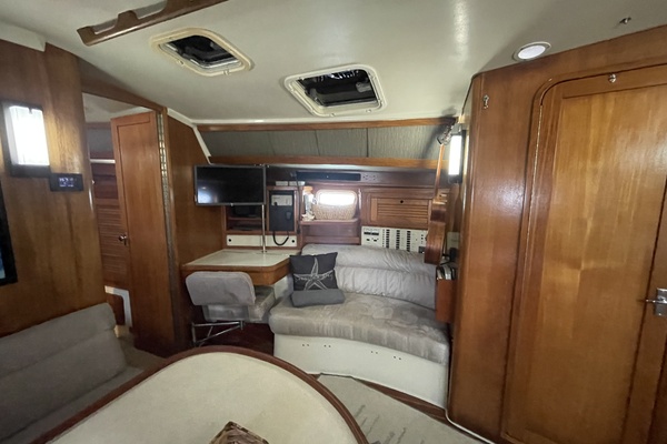 Tova 42ft Catalina Yacht For Sale