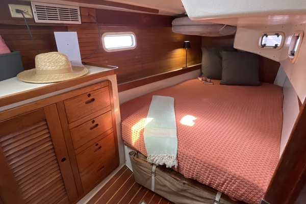 Tova 42ft Catalina Yacht For Sale