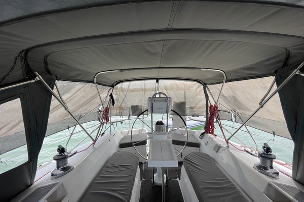 Tova 42ft Catalina Yacht For Sale