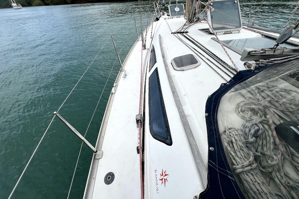 SpinOff 40ft Jeanneau Yacht For Sale