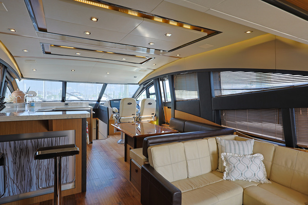 2017 Sea Ray 65