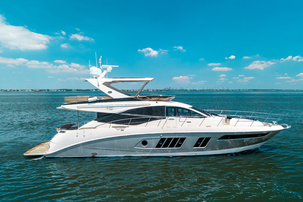 2017 Sea Ray 65