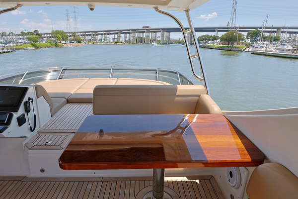 2017 Sea Ray 65