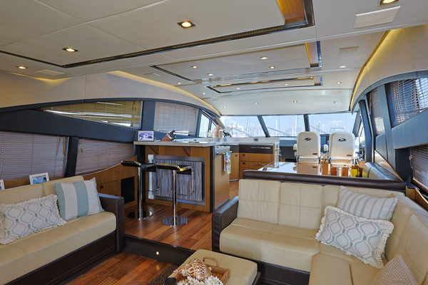 2017 Sea Ray 65