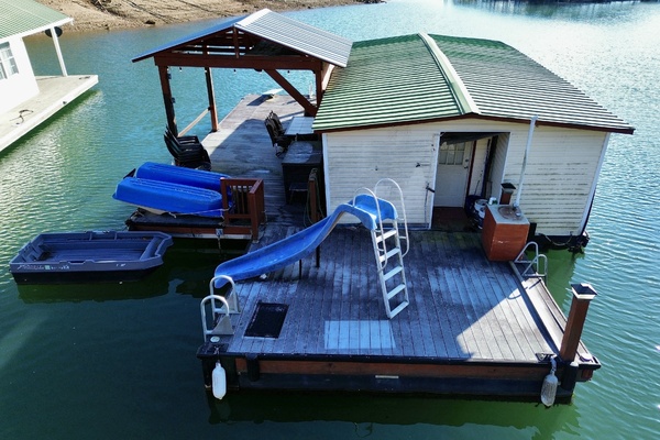 32ft Custom Yacht For Sale