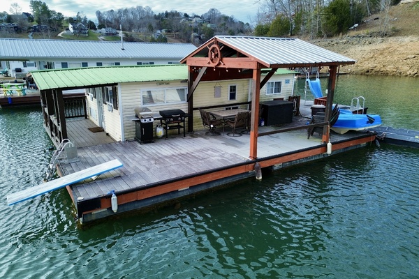 32ft Custom Yacht For Sale