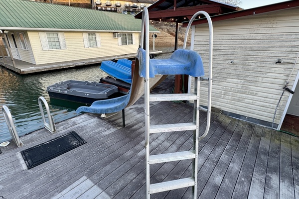 32ft Custom Yacht For Sale