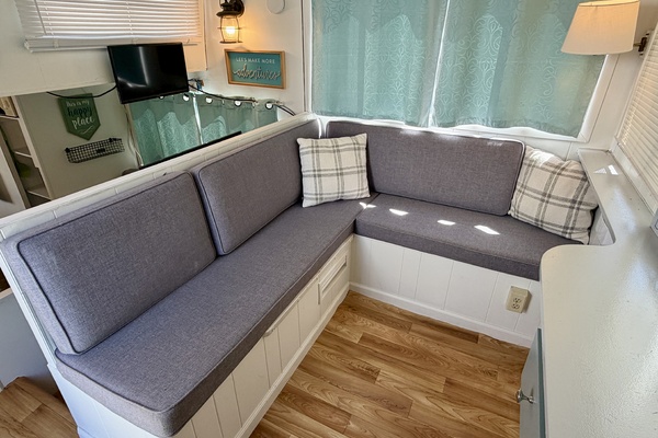 39ft Custom Yacht For Sale