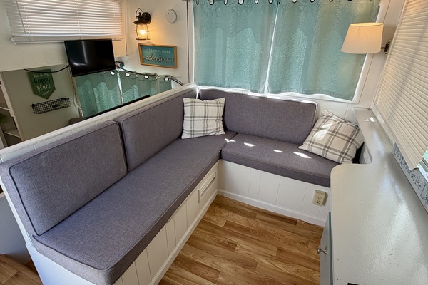 39ft Custom Yacht For Sale