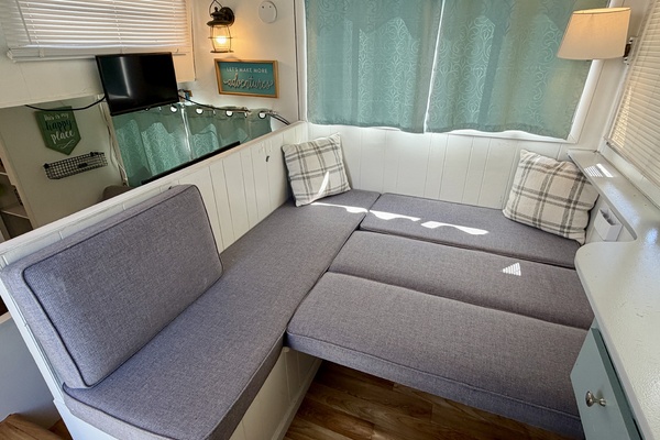 39ft Custom Yacht For Sale