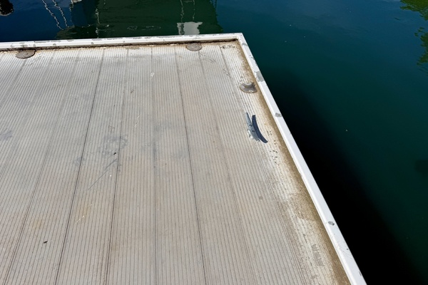 19ft Sumerset Yacht For Sale