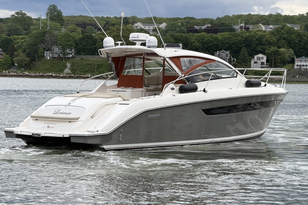 Lorimar 36ft Pursuit Yacht For Sale