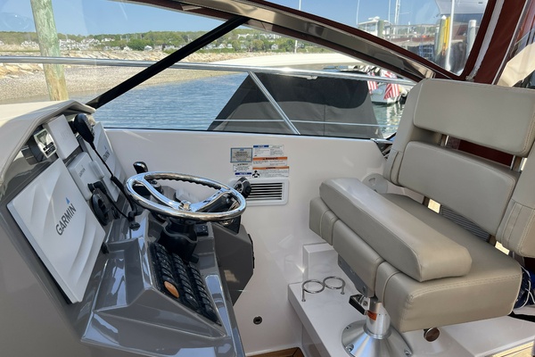 Lorimar 36ft Pursuit Yacht For Sale
