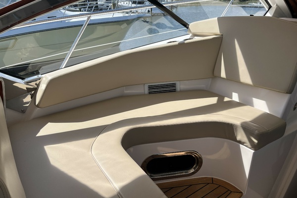 Lorimar 36ft Pursuit Yacht For Sale