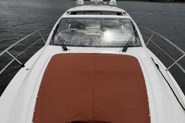 2016 Pursuit 36