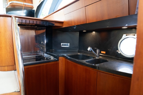 360 50ft Azimut Yacht For Sale