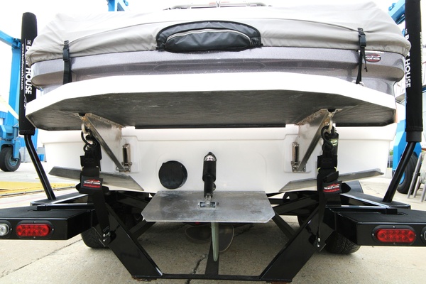 23ft Moomba Yacht For Sale