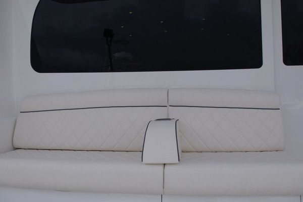 UNO MAS 58ft Viking Yacht For Sale