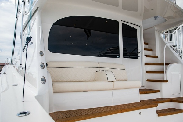 UNO MAS 58ft Viking Yacht For Sale