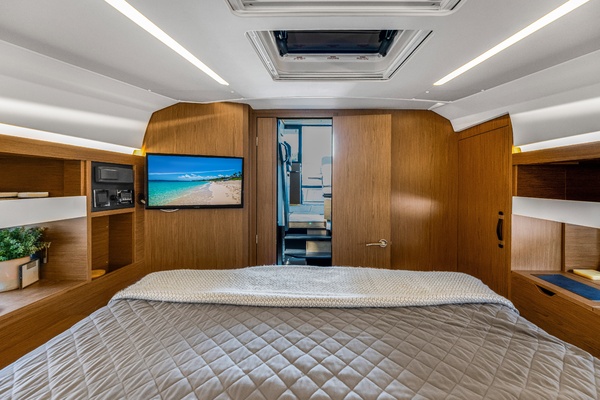 36ft Jeanneau Yacht For Sale