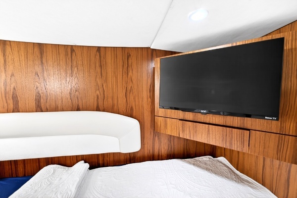 2006 Tiara Yachts 43