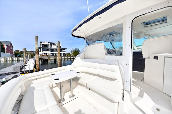 43ft Tiara Yachts Yacht For Sale