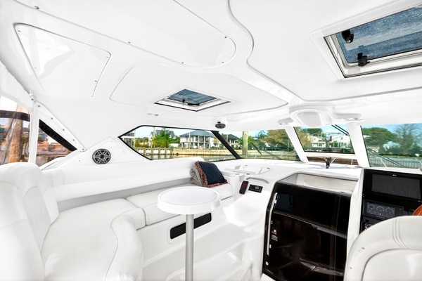 2006 Tiara Yachts 43