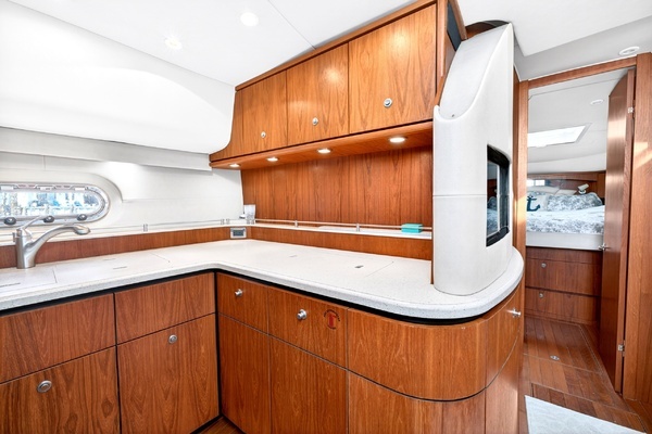 2006 Tiara Yachts 43