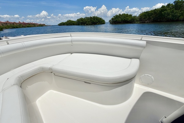26ft Edgewater Yacht For Sale