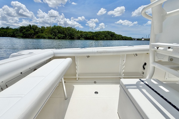 26ft Edgewater Yacht For Sale