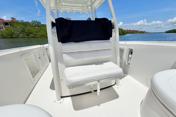 26ft Edgewater Yacht For Sale