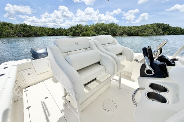 26ft Edgewater Yacht For Sale